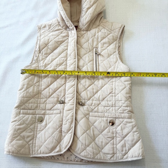 Zara for Girls Size 12 yrs. Ivory Quilted Hooded Vest Pockets Zip Up - Picture 4 of 9